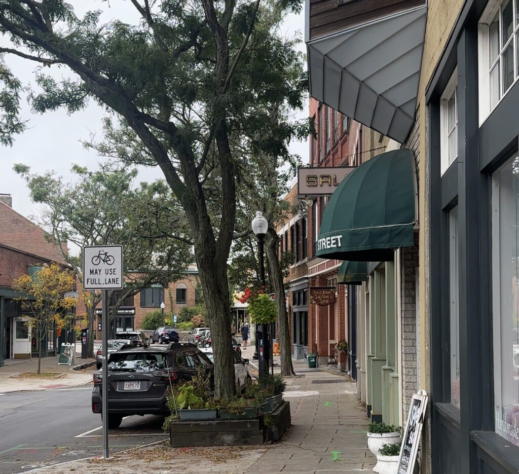 main-street-on-boston-north-shore's-gloucester